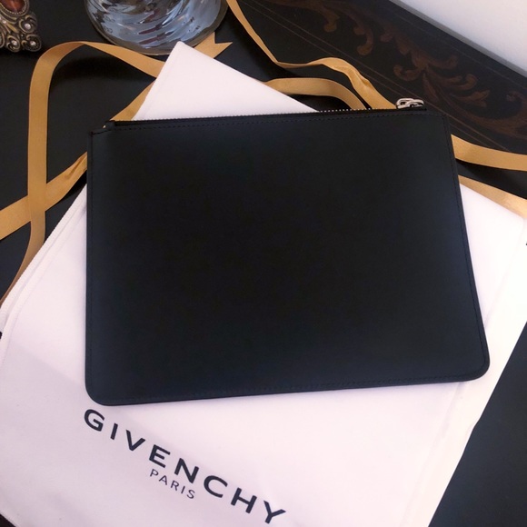 Givenchy Paris Logo Print Clutch - Picture 2 of 7